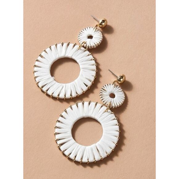 Elegant White and Gold Hoop Earrings - Picture 1 of 2